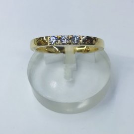 14k gullhringur m/3x0,05 ct demöntum